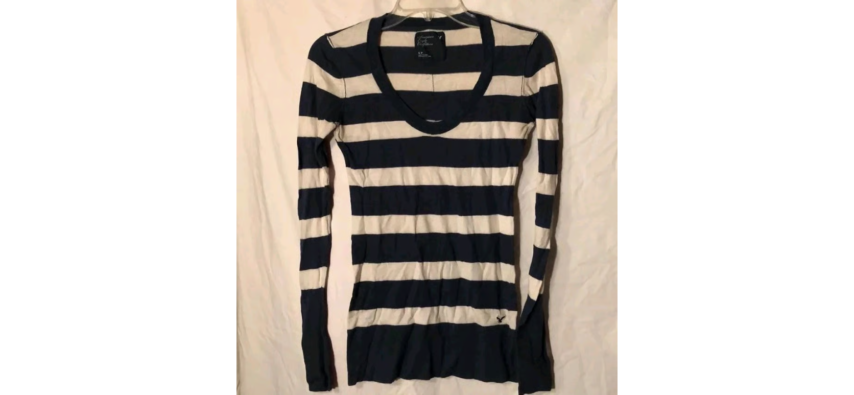 American Eagle Women's Long Sleeve Blue And White Stripped Shirt Medium